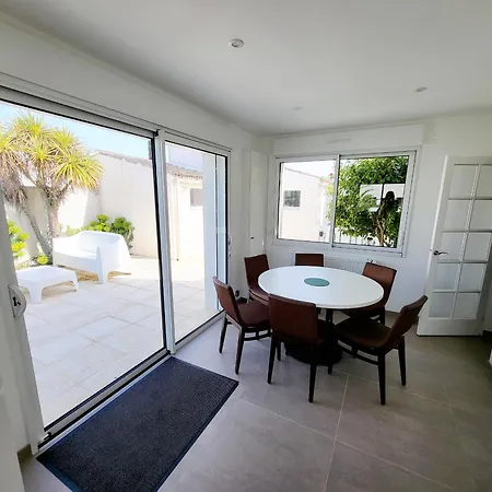 Maison Renovee 5 Chambres, Wifi, Parking, A 800m Du Marche Et 1km - Fr-1-92-891 Ferienhaus *