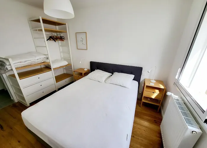 Maison Renovee 5 Chambres, Wifi, Parking, A 800m Du Marche Et 1km - Fr-1-92-891 Ferienhaus