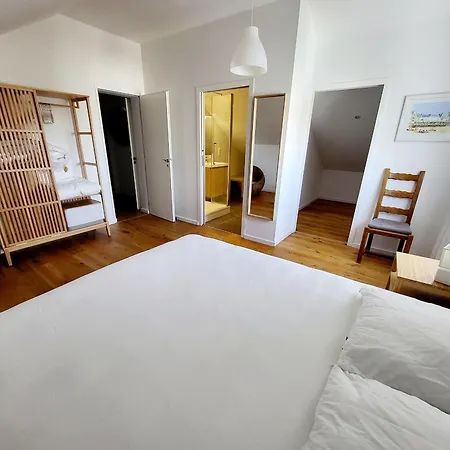Maison Rénovée 5 Chambres, Wifi, Parking, à 800m Du Marché Et 1km - Fr-1-92-891